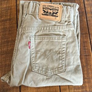 Boys Levi’s khaki jeans. New without tags.